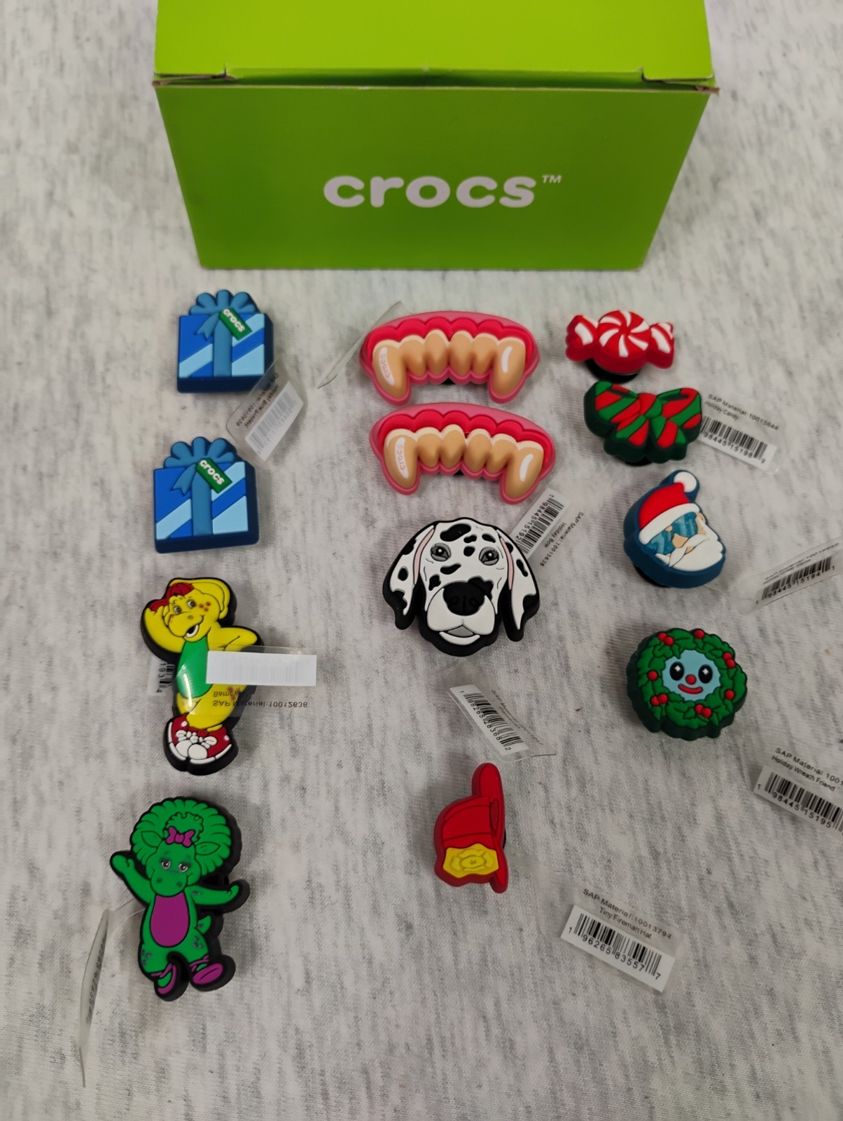 Jibbitz Croc Charms Variety Lot with Light-Up Charms (12-Pack) - accessory